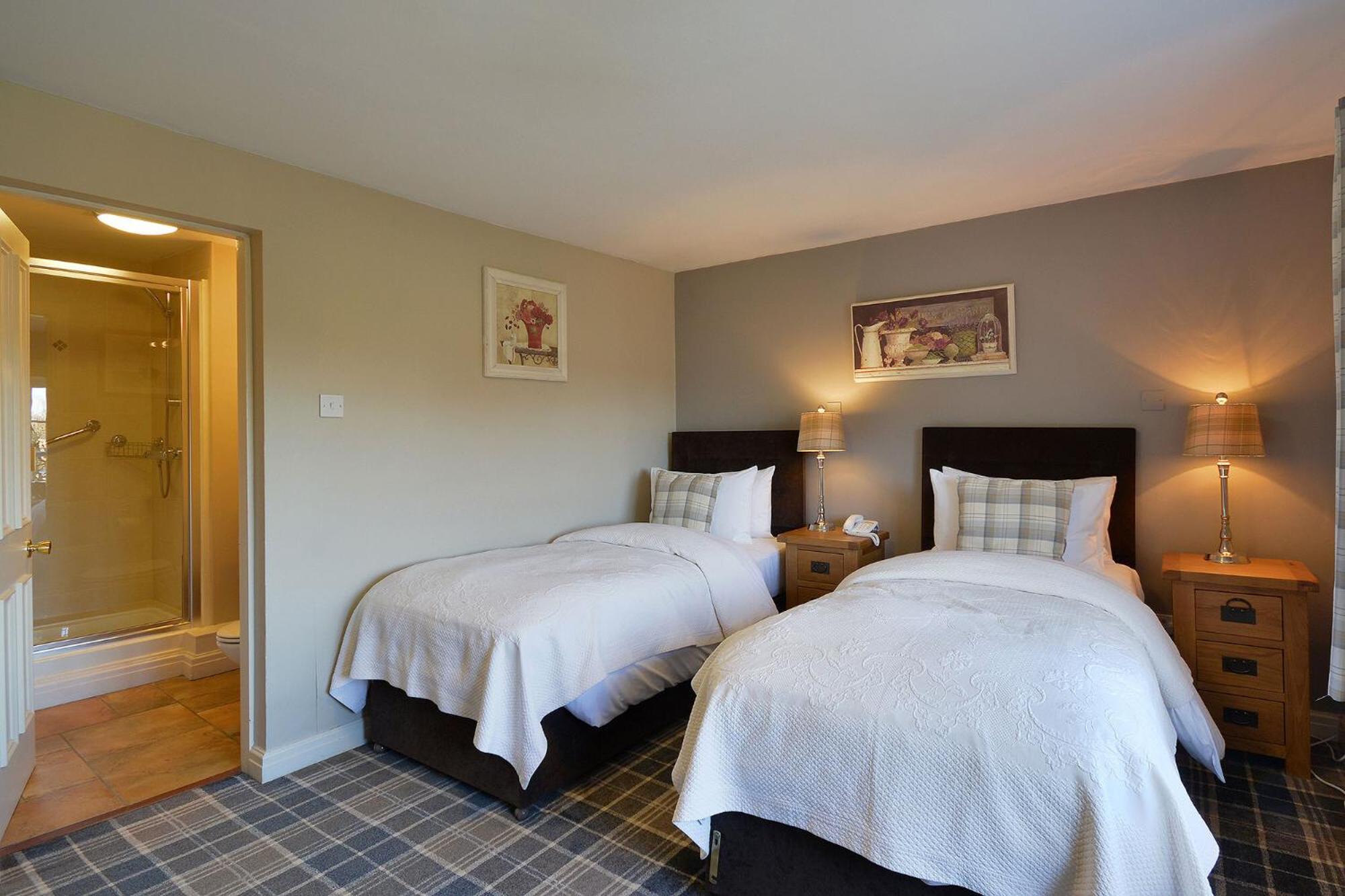 The Fairfax Arms Hotel Gilling East Екстериор снимка