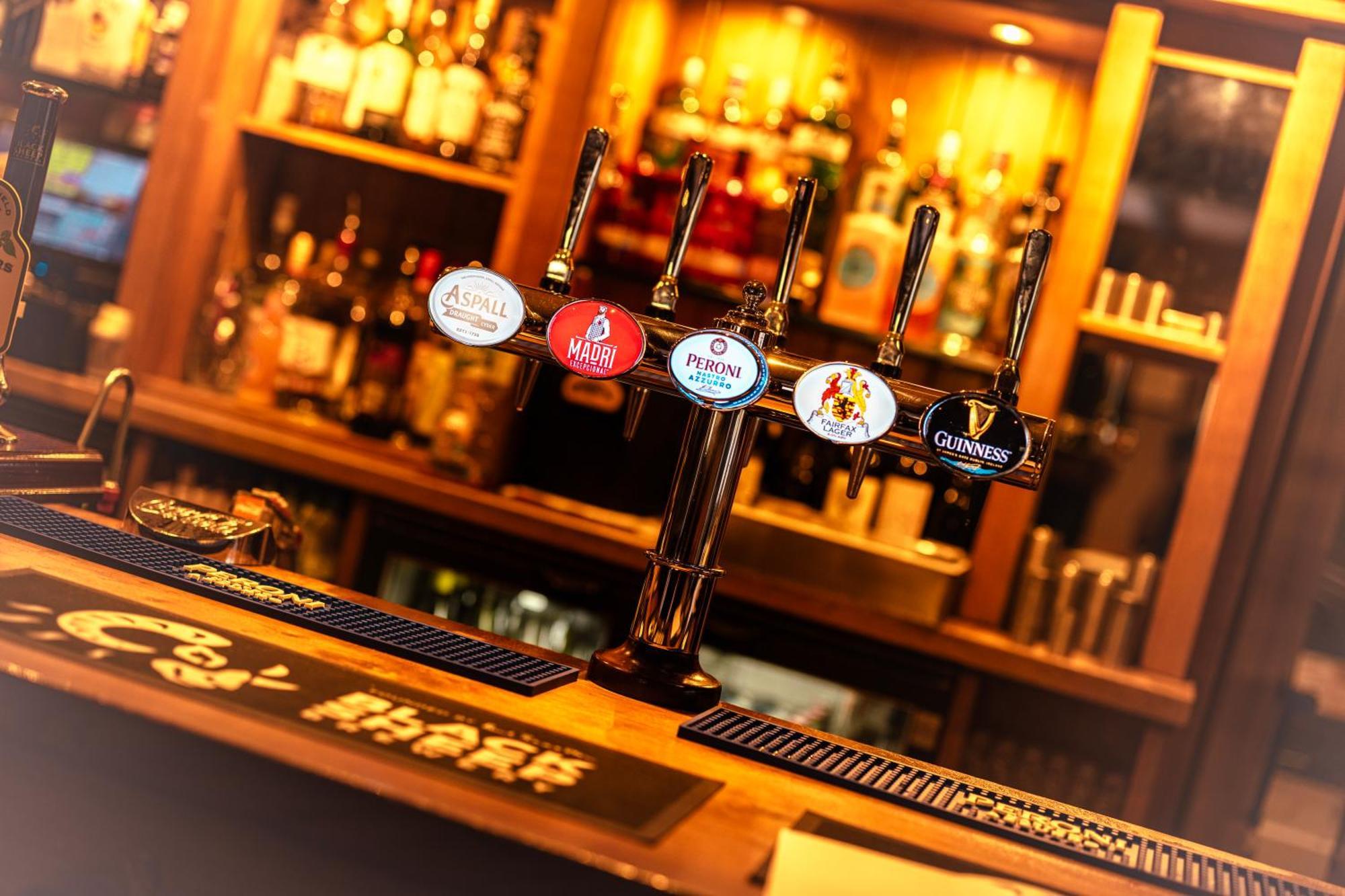 The Fairfax Arms Hotel Gilling East Екстериор снимка