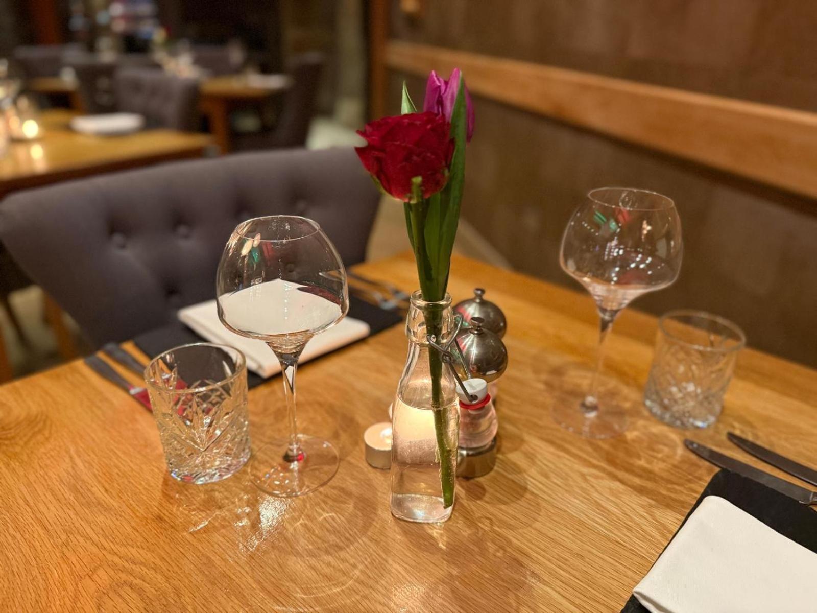 The Fairfax Arms Hotel Gilling East Екстериор снимка